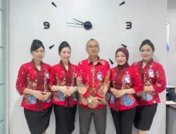 Budaya Tionghoa Warnai Pelayanan Nasabah di BRI BO Ampera Saat Imlek 2577