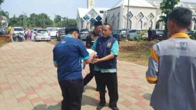 Perkuat Silaturahmi, BRI BO Cibinong Gelar Kegiatan Jumat Berkah di Kompleks Pemkab Bogor
