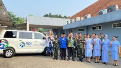 BRI Bogor Bogor Dewi Sartika Serahkan Ambulans Jenazah kepada RSAU dr. M. Hassan Toto, Dukung Pelayanan Kemanusiaan
